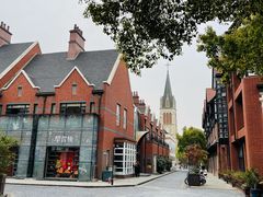 -钟书阁(松江泰晤士小镇店)