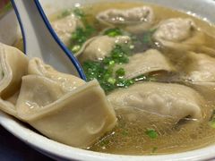 特制酒香鲜肉大馄饨-逸桂禾面馆