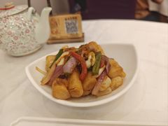 -万山楼海鲜酒家·二十三年老字号