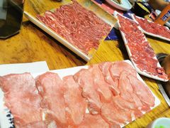 -牛村来人潮汕牛肉火锅(西单店)