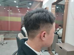 -FIND·M salon