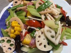 风情小炒-大眼锅贴水饺(河东店)