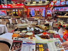 -刘姐啤酒鱼民族演艺餐厅(西街总店)