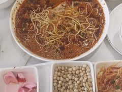 -洪平血旺椒麻鸡雅鱼饭店(熊猫大道店)
