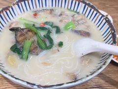 -鲜越鲜鱼粉(财富购物中心店)