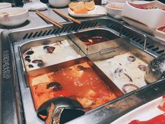 -海底捞火锅(金山百联店)
