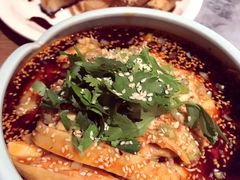 -三人行骨头王火锅(长寿店)