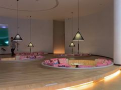 -涨巢·潮玩水疗局