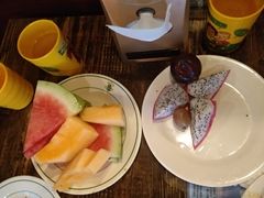 西瓜水果-巴犀烧烤(新崇光店)