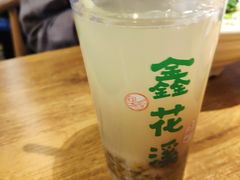 -鑫花溪牛肉米粉(人民广场店)