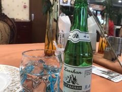 崂山矿泉水-新侨三宝乐西餐厅(崇文门店)