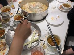 -捞小鲜虾滑海鲜自助火锅(嵊州吾悦店)