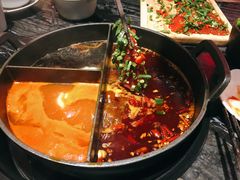 小嫩牛专利T型锅（一锅三吃）-热火朝天鲜切牛肉火锅(南强街巷店)