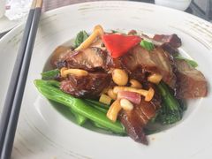 菜远炒叉烧黑豚肉-悦湖公馆