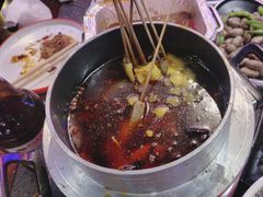 -路边边.炒菜烧烤.音乐餐厅(良乡长虹店)