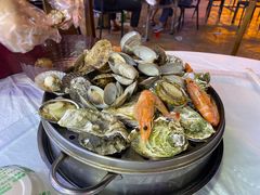 -日照大牌檔•小船海鲜(万平口店)