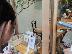 -喜茶(上海打浦桥日月光gelato lab+店)