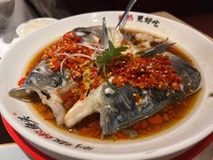 剁椒嫩鱼头-湘阁里辣(沙井华润万家店)