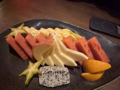 -FOUR PLAY BAR