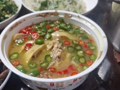 -紫燕百味鸡(灵岩南路店)