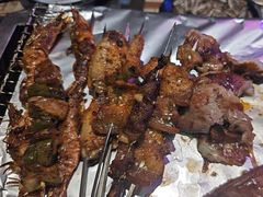 -沪上名羊天下•烤羊腿•东北烧烤•小龙虾(浦东直营总店)