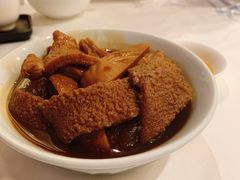 牛肚焖萝卜-白天鹅宾馆-宏图府餐厅