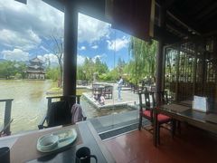 -丽江悦榕庄酒店-明月·雪山庭院餐厅