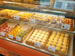 面包甜点陈列柜-南宋胡记(杭州体育场路店)