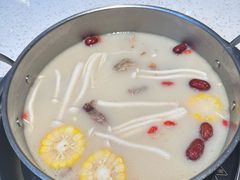 -三人行骨头王火锅(长寿店)