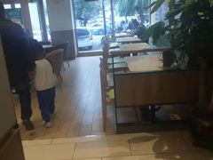 -德克士(中心医院店)