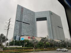 -银泰百货(厦门国贸中心店)