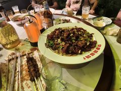 -巴扎屋大盘鸡·新疆菜(汇嘉时代店)