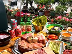 -唯成•韩国炭火烤肉 유성고기