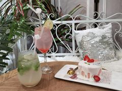 -共舞时光猫咖·狗咖(新街口店)