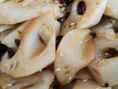 -美顺香食府鱼头老店(雪野湖店)