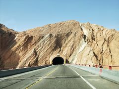 -天山神秘大峡谷