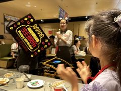 -海底捞火锅(宝龙广场夜宵主题店)