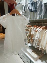 -英氏YeeHoO(港汇恒隆广场店)