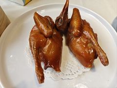 脆皮乳鸽-味可道美食坊(福基路店)