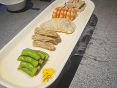-HOMES上海本帮菜(襄阳公园店)