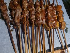 -喝丢一只鞋海鲜烧烤·海肠捞饭(东关街店)