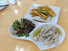 -鹏城人家海鲜酒家·23年老字号(较场尾店)