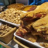 本地饭馆，食材味道硬才站得住