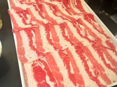 -鲜入唯煮·港式海鲜牛肉火锅(金宝街店)