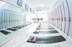 -OM瑜伽教练培训学院