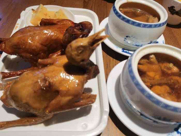 大鸽饭(动物园店)-"听人说还不错而来.同名的大鸽饭当然必点啦.