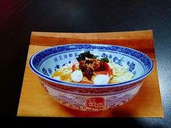 章鱼小丸子-姓周桥大碗公面