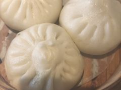梅干菜肉包-佬泰丰斋· 乌镇茶食餐厅