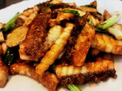 -郑猛记石岐鸽主题餐厅(长江店)