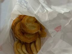 蝴蝶酥-上海哈尔滨食品厂(汇联商厦店)